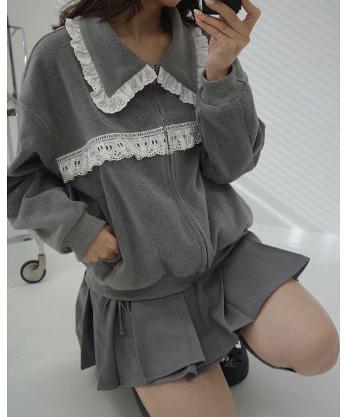 JUMELLE（ジュメロ）の「レースフルジップジャケット（ブルゾン・レディース・グレー・FREE）」の11枚目の写真