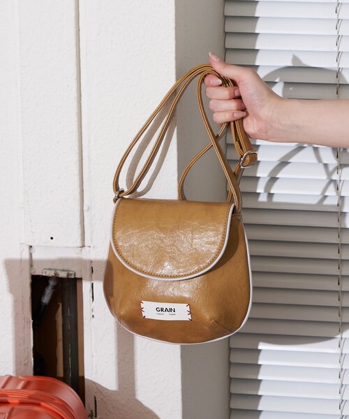 GRAIN（グレイン）の「【GRAIN/グレイン】ヴィンテージシンプル配色ショルダーバッグ（トートバッグ・レディース・イエロー/ブラウン/ブルー・FREE）」の3枚目の写真
