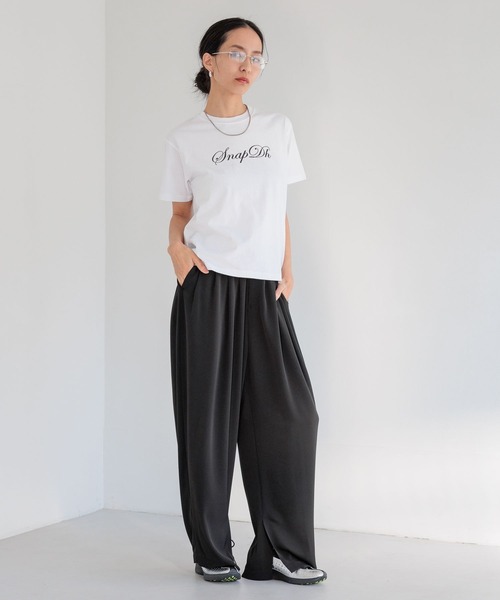 HEREIAM（ヘレイアム）の「【HEREIAM】Snap Dh TEE（Tシャツ/カットソー・レディース・ブラック/ブラウン/オフホワイト・FREE）」の20枚目の写真