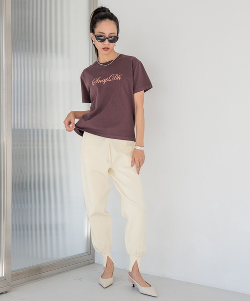 HEREIAM（ヘレイアム）の「【HEREIAM】Snap Dh TEE（Tシャツ/カットソー・レディース・ブラック/ブラウン/オフホワイト・FREE）」の5枚目の写真