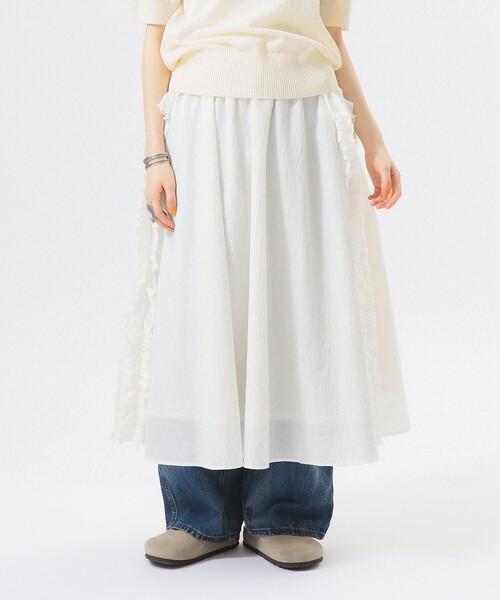 BEAMS BOY（ビームスボーイ）の「ドビー フリル スカート（スカート・レディース・オフホワイト/ネイビー・ONE SIZE）」の8枚目の写真