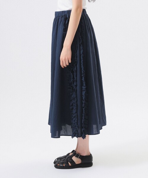 BEAMS BOY（ビームスボーイ）の「ドビー フリル スカート（スカート・レディース・オフホワイト/ネイビー・ONE SIZE）」の16枚目の写真