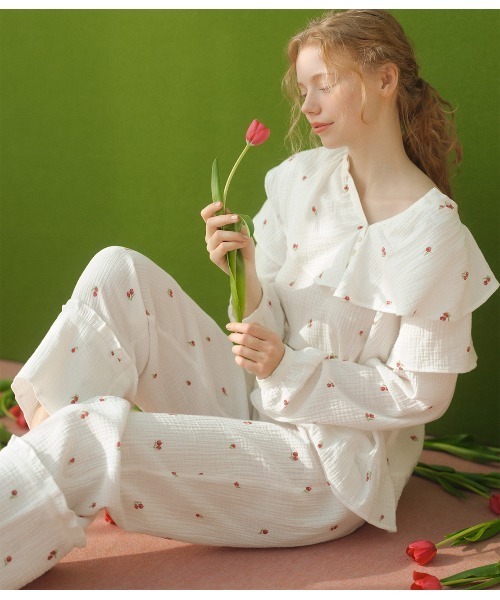 PEACH JOHN(ピーチジョン)の「コットンダブルガーゼパジャマ(ルームウェア/パジャマ・レディース・イエロー/ホワイト・ONE SIZE)」の3枚目の写真