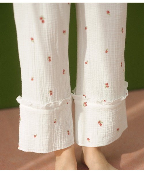 PEACH JOHN(ピーチジョン)の「コットンダブルガーゼパジャマ(ルームウェア/パジャマ・レディース・イエロー/ホワイト・ONE SIZE)」の9枚目の写真