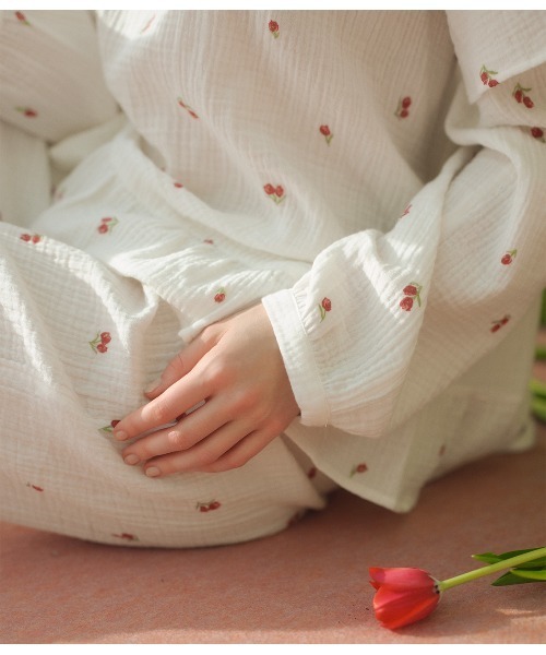 PEACH JOHN(ピーチジョン)の「コットンダブルガーゼパジャマ(ルームウェア/パジャマ・レディース・イエロー/ホワイト・ONE SIZE)」の10枚目の写真