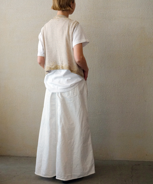 JOURNAL STANDARD LUXE（ジャーナルスタンダード　ラックス）の「LC ビジューベスト（ベスト・レディース・ベージュ/ライトグレー・FREE）」の8枚目の写真