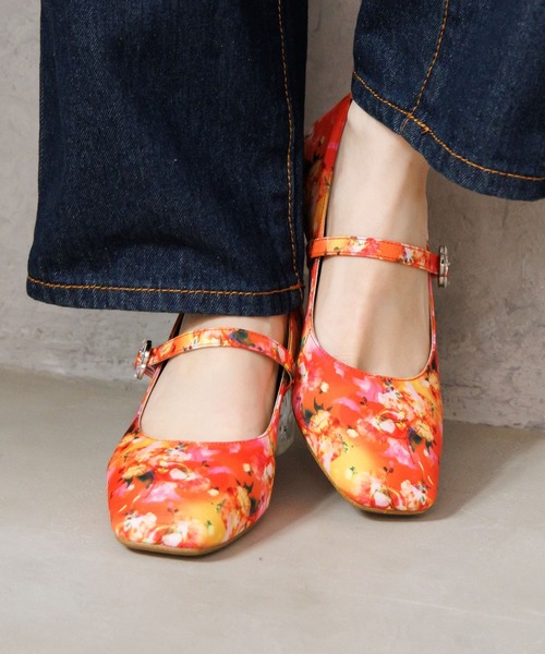 HIMIKO（ヒミコ）の「【HIMIKO】HANAE MORI×HIMIKO クリアヒールメリージェーン/ 661128（パンプス・レディース・オレンジ/ブラック/ブルー・23.5cm/22.5cm/23.0cm/25.0cm/24.0cm/24.5cm/22.0cm/25.5cm）」の4枚目の写真