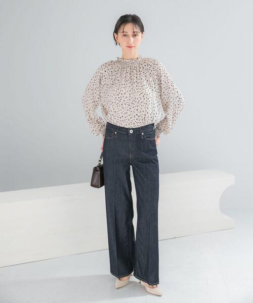 URBAN RESEARCH ROSSO WOMEN(アーバンリサーチ ロッソ)の「『WEB/一部店舗限定』ウォッシャブルランダムドットブラウス(シャツ/ブラウス・レディース・ブラック/ライトベージュ・FREE)」の3枚目の写真