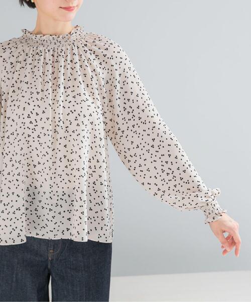 URBAN RESEARCH ROSSO WOMEN(アーバンリサーチ ロッソ)の「『WEB/一部店舗限定』ウォッシャブルランダムドットブラウス(シャツ/ブラウス・レディース・ブラック/ライトベージュ・FREE)」の9枚目の写真