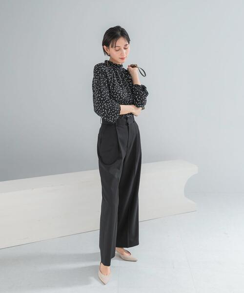URBAN RESEARCH ROSSO WOMEN(アーバンリサーチ ロッソ)の「『WEB/一部店舗限定』ウォッシャブルランダムドットブラウス(シャツ/ブラウス・レディース・ブラック/ライトベージュ・FREE)」の19枚目の写真