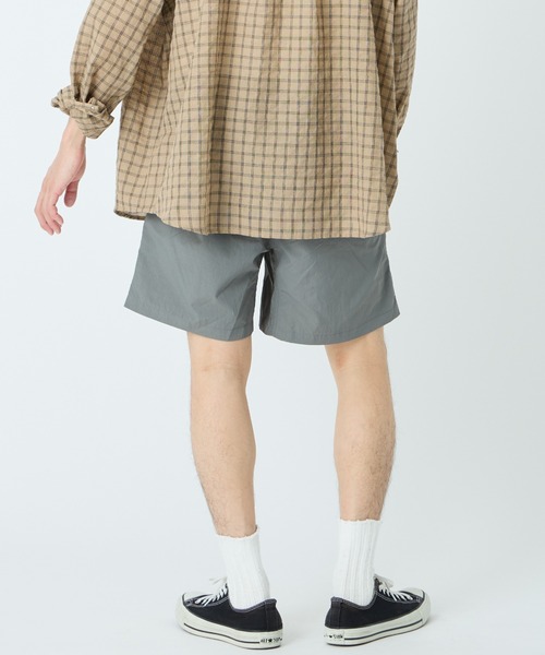 MARMOT（マーモット）の「【WEB先行予約】[Marmot/マーモット] 別注 ワンポイントワッペンロゴ ユーティリティー ショートパンツ（その他パンツ・レディース・ブラック/ブルー/グレー/ベージュ/ピンク・S/M/L）」の9枚目の写真