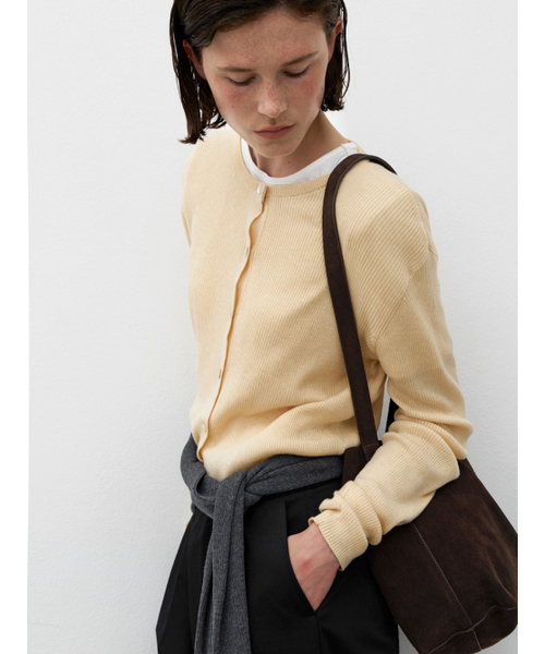ATELIER NAIN（アトリエナイン）の「ESSENTIAL NOAH CROP CARDIGAN (Z-CD-2223)（カーディガン/ボレロ・レディース・ブラック/グレー/イエロー/アイボリー・FREE）」の5枚目の写真