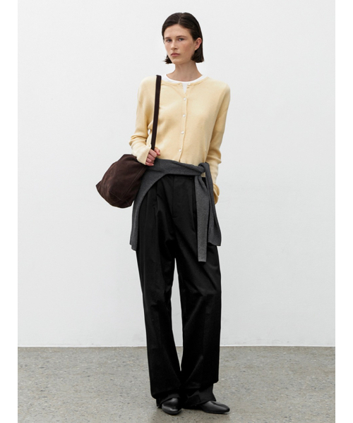 ATELIER NAIN（アトリエナイン）の「ESSENTIAL NOAH CROP CARDIGAN (Z-CD-2223)（カーディガン/ボレロ・レディース・ブラック/グレー/イエロー/アイボリー・FREE）」の6枚目の写真
