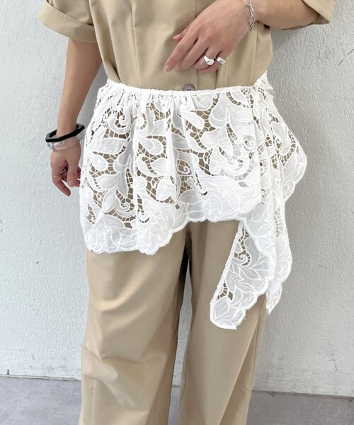 Omekashi（オメカシ）の「マルチレーススカーフ（ストール/ショール・レディース・ブラック/オフホワイト・ONE SIZE）」の7枚目の写真