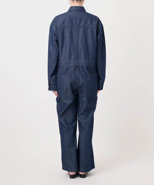 UNIVERSAL OVERALL(ユニバーサルオーバーオール)の「UNIVERSAL OVERALL SLOBE別注 デニムオールインワン 【洗濯機使用可能】(つなぎ/オールインワン・レディース・ブルー・38/36)」の6枚目の写真