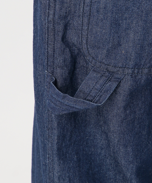 UNIVERSAL OVERALL(ユニバーサルオーバーオール)の「UNIVERSAL OVERALL SLOBE別注 デニムオールインワン 【洗濯機使用可能】(つなぎ/オールインワン・レディース・ブルー・38/36)」の18枚目の写真