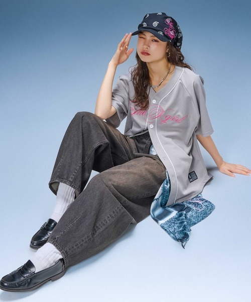 X-girl（エックスガール）の「SCRIPT LOGO BASEBALL SHIRT（シャツ/ブラウス・レディース・グレー/ブラック・S/M）」の7枚目の写真