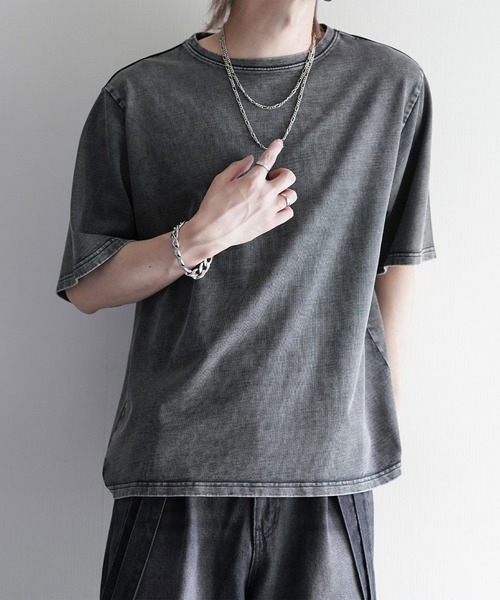 cussil(クシル)の「【cussil/クシル】リファインコットンワイドショートシルエット半袖Tシャツ(Tシャツ/カットソー・メンズ・ブラック/ホワイト/ブラック系/グレー系・L/S/M)」の1枚目の写真