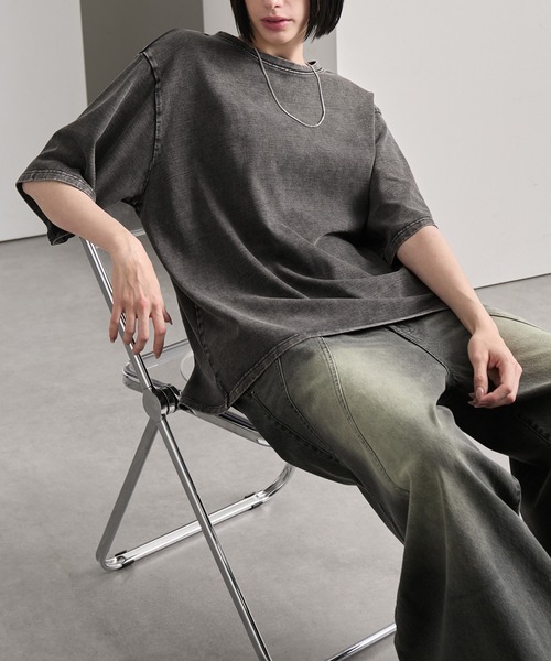cussil(クシル)の「【cussil/クシル】リファインコットンワイドショートシルエット半袖Tシャツ(Tシャツ/カットソー・メンズ・ブラック/ホワイト/ブラック系/グレー系・L/S/M)」の6枚目の写真