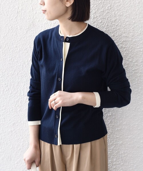 SHIPS Colors(シップス カラーズ)の「SHIPS Colors:〈手洗い可能〉配色 ニット クルーネック カーディガン◇(カーディガン/ボレロ・レディース・ネイビー/ブラウン/ナチュラル・ONE SIZE)」の3枚目の写真