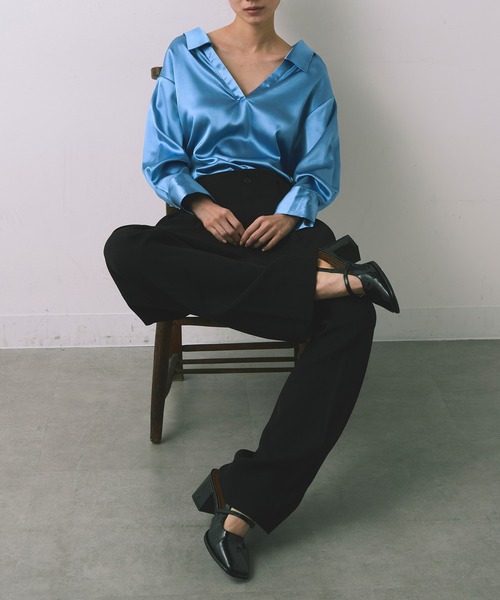 kiehtova（キエトヴァ）の「【kiehtova】EFFORTLESS V-NECK SHIRT/エフォートレスブイネックシャツ KTWR61（シャツ/ブラウス・レディース・ホワイト/ブルー・FREE）」の9枚目の写真