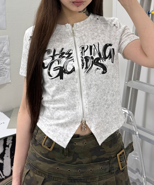 Figments(フィグメンツ)の「SHEEPINGジップトップ(Tシャツ/カットソー・レディース・ホワイト/スミクロ・FREE)」の1枚目の写真