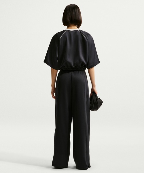 NIKE（ナイキ）の「NIKE AS WMNS NSW OFFLN WVN STN SS TOP / ナイキ ウィメンズ NSW OFFLN WVN STN SS トップ 【SP】（Tシャツ/カットソー・レディース・パープル/ブラック/ホワイト・S/M/L）」の8枚目の写真
