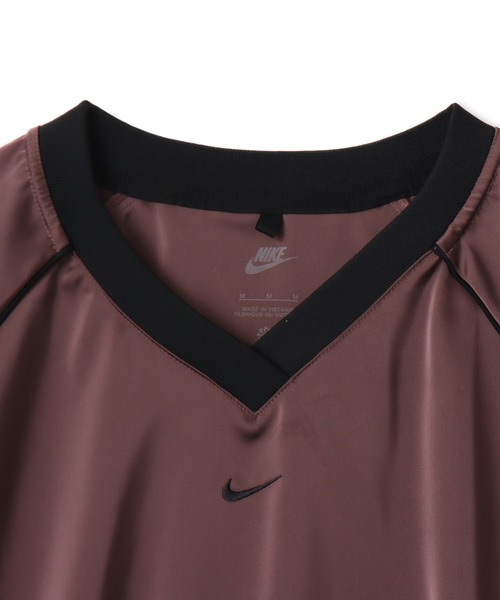 NIKE（ナイキ）の「NIKE AS WMNS NSW OFFLN WVN STN SS TOP / ナイキ ウィメンズ NSW OFFLN WVN STN SS トップ 【SP】（Tシャツ/カットソー・レディース・パープル/ブラック/ホワイト・S/M/L）」の12枚目の写真