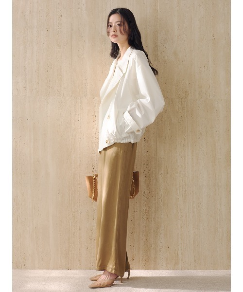 anuans（アニュアンス）の「ライトトレンチミドルブルゾン（ブルゾン・レディース・アイボリー/ブラック/ベージュ・FREE）」の9枚目の写真