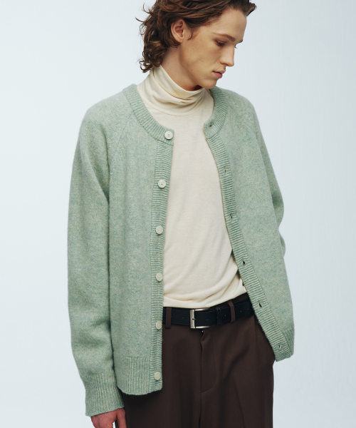 KNITTED(ニッティド)の「シェギドック ウール100% ラウンドカーディガン MINT(カーディガン/ボレロ・レディース・その他・LARGE/MEDIUM/X-LARGE)」の4枚目の写真
