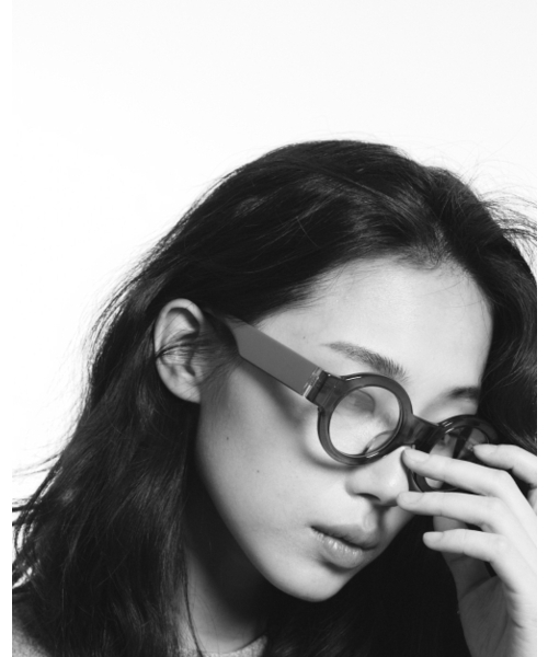 grafik:plastic（グラフィックプラスチック）の「moai 02 gray clear（メガネ・メンズ・その他・FREE）」の4枚目の写真