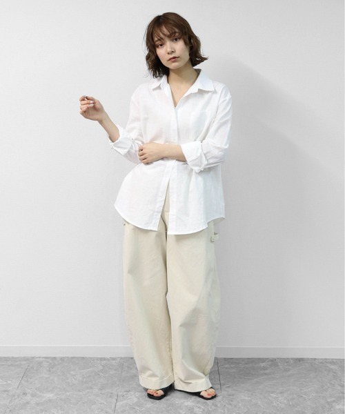 THE CELL.(ザセルドット)の「テンセルリネン BIGシャツ TENCEL LINEN OVERSIZED SHIRT(シャツ/ブラウス・レディース・オフホワイト/ブラック/アイボリー・FREE)」の7枚目の写真