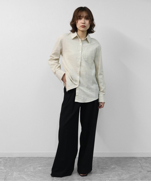 THE CELL.(ザセルドット)の「テンセルリネン BIGシャツ TENCEL LINEN OVERSIZED SHIRT(シャツ/ブラウス・レディース・オフホワイト/ブラック/アイボリー・FREE)」の21枚目の写真