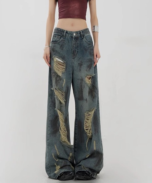 WESTSEA(ウエストシー)の「ダメージデニムパンツ ルーズシルエット ヴィンテージ加工 クラッシュデニム(デニムパンツ・レディース・ブルー・M/L)」の2枚目の写真