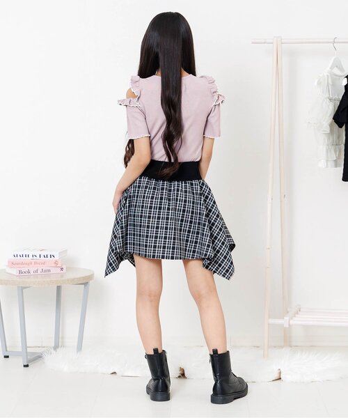 algy(アルジー)の「アシメヘムチェックスカパン(スカート・キッズ・ブラック/グレー/サックスブルー・140/130/160/150)」の7枚目の写真