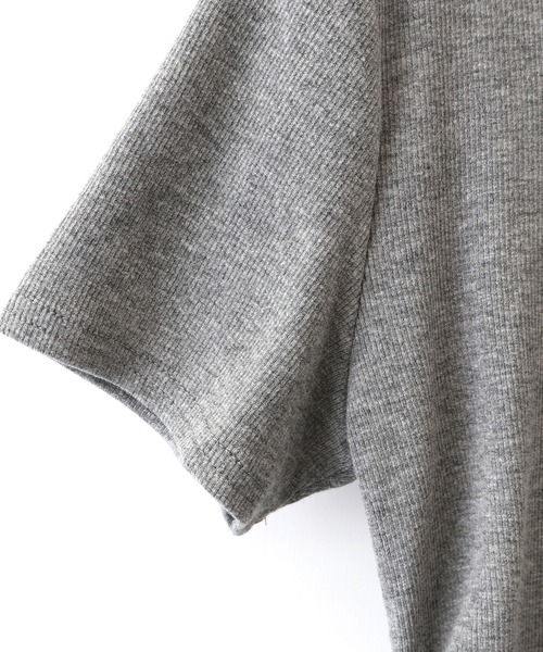 SpRay(スプレイ)の「【こなれ感UP/アシメデザイン】テレコレイヤードアシメショートスリーブTシャツ(Tシャツ/カットソー・レディース・ホワイト/ブラック/グレー/サックスブルー/イエロー・MEDIUM/LARGE)」の16枚目の写真