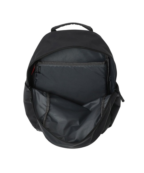 Manhattan Portage(マンハッタンポーテージ)の「NEUES ROOSEVELT ISLAND BACKPACK TUSSAH PVC(バックパック/リュック・メンズ・ブラック・MEDIUM)」の20枚目の写真
