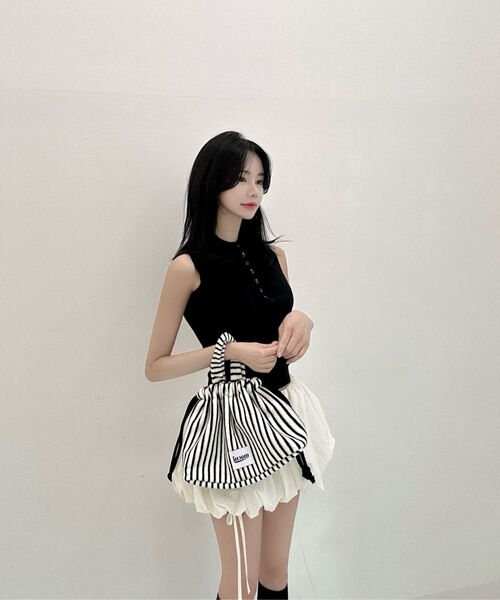 MACNI（マクニ）の「TERRY STRING PUFFY BAG NAVY（トートバッグ・レディース・ネイビー・FREE）」の5枚目の写真