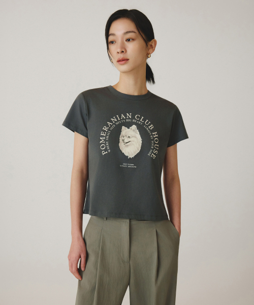 SIYAZU(シヤジュ)の「SITP5265 ポメラニアン 半袖Tシャツ_チャコール(Tシャツ/カットソー・レディース・チャコール・ONE)」の2枚目の写真