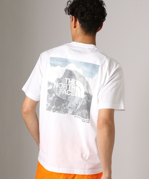 THE NORTH FACE（ザノースフェイス）の「【THE NORTH FACE(ザ・ノース・フェイス)】HALF DOME TEE[速乾]（Tシャツ/カットソー・メンズ・ホワイト/カーキ・MEDIUM/LARGE）」の2枚目の写真