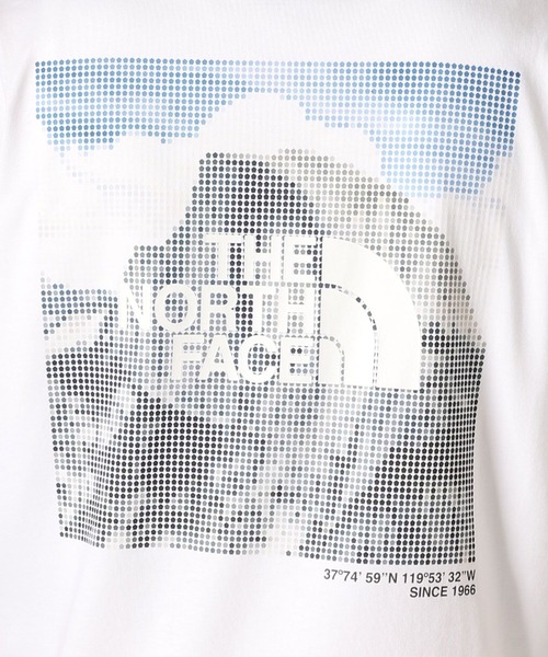 THE NORTH FACE（ザノースフェイス）の「【THE NORTH FACE(ザ・ノース・フェイス)】HALF DOME TEE[速乾]（Tシャツ/カットソー・メンズ・ホワイト/カーキ・MEDIUM/LARGE）」の10枚目の写真