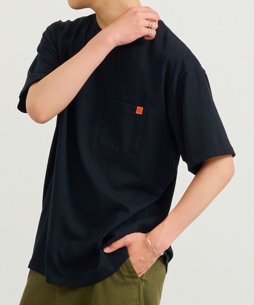 UNIVERSAL OVERALL(ユニバーサルオーバーオール)の「【UNIVERSAL OVERALL】定番ロゴポケットTシャツ POCKET TEE U2613219G(Tシャツ/カットソー・レディース・ホワイト/ブラック/ネイビー/オートミール・XL/L/M/S)」の16枚目の写真