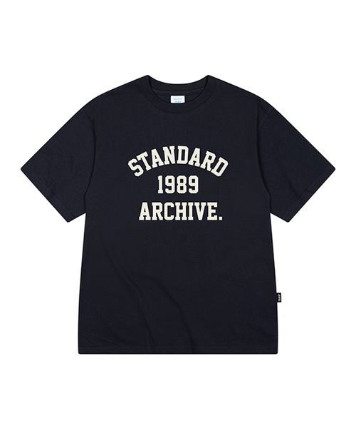 1989STANDARD(1989スタンダード)の「STANDARD ARCH クールコットンオーバーサイズ半袖 (SISSTD-0254)(Tシャツ/カットソー・メンズ・ブラック/ブルー/ホワイト/ネイビー・MEDIUM/LARGE/X-LARGE)」の3枚目の写真
