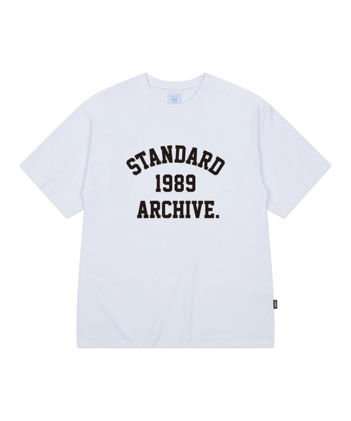 1989STANDARD(1989スタンダード)の「STANDARD ARCH クールコットンオーバーサイズ半袖 (SISSTD-0254)(Tシャツ/カットソー・メンズ・ブラック/ブルー/ホワイト/ネイビー・MEDIUM/LARGE/X-LARGE)」の2枚目の写真
