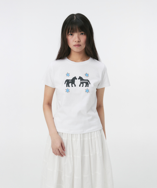 OHESHIO（オヘシオ）の「TWIN PONY CROP T-SHIRT, WHITE（Tシャツ/カットソー・レディース・その他・FREE）」の4枚目の写真