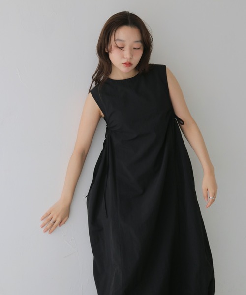 cheriella(シェリエラ)の「【cheriella】バルーンシルエットノースリーブワンピース BALLOON SILHOUETTE SLEEVELESS DRESS(ワンピース・レディース・ライトベージュ/ブラック・FREE)」の13枚目の写真