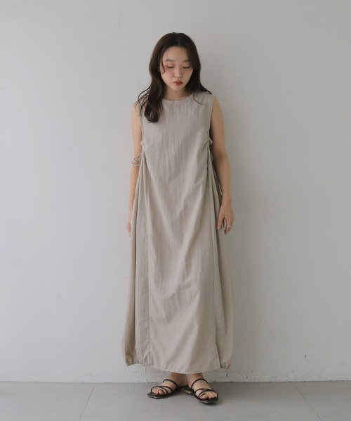 cheriella(シェリエラ)の「【cheriella】バルーンシルエットノースリーブワンピース BALLOON SILHOUETTE SLEEVELESS DRESS(ワンピース・レディース・ライトベージュ/ブラック・FREE)」の22枚目の写真