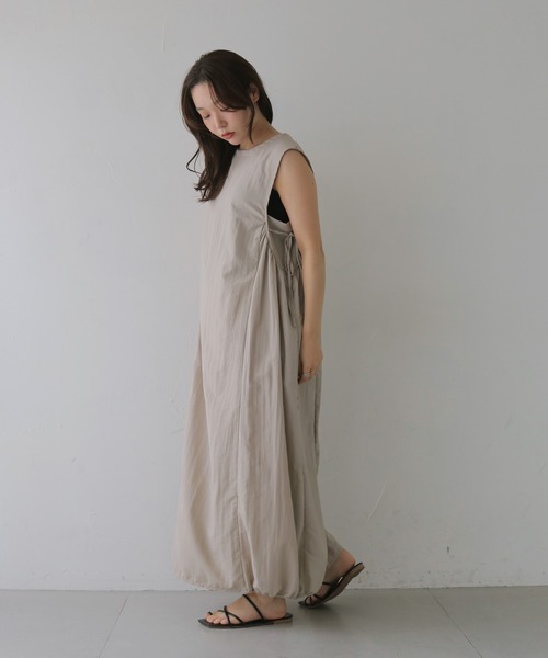 cheriella(シェリエラ)の「【cheriella】バルーンシルエットノースリーブワンピース BALLOON SILHOUETTE SLEEVELESS DRESS(ワンピース・レディース・ライトベージュ/ブラック・FREE)」の19枚目の写真
