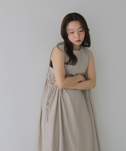 cheriella(シェリエラ)の「【cheriella】バルーンシルエットノースリーブワンピース BALLOON SILHOUETTE SLEEVELESS DRESS(ワンピース・レディース・ライトベージュ/ブラック・FREE)」の22枚目の写真