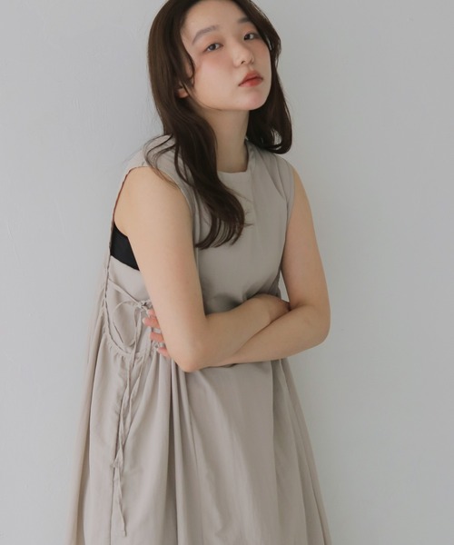 cheriella(シェリエラ)の「【cheriella】バルーンシルエットノースリーブワンピース BALLOON SILHOUETTE SLEEVELESS DRESS(ワンピース・レディース・ライトベージュ/ブラック・FREE)」の18枚目の写真